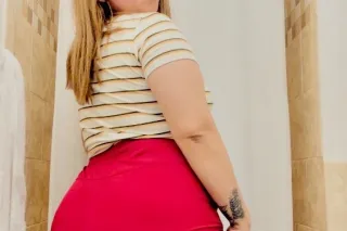 sexy latina visitando - Image 5