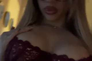 Petite Pawg💦🍑Limited time‼Down... - Image 1