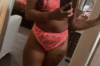 ( OUTCALLS / INCALLS Ms. Suck It 🍆👅💦 Till It Cum - Image 5