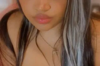 LOOK WHOS BACK 😍 THE AMAZING AMIYAH LOVE AVAILABLE FOR OUTCALLS 🚗🏠 🌇 😘mixed beauty with a big booty💋👅💦🍑 - Image 5