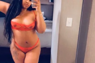 LOOK WHOS BACK 😍 THE AMAZING AMIYAH LOVE AVAILABLE FOR OUTCALLS 🚗🏠 🌇 😘mixed beauty with a big booty💋👅💦🍑 - Image 7