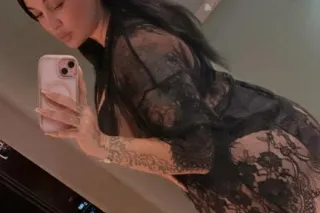 💗Busty Tight Burnette Last Day Here💗Highly Reviewed💗 - Image 2