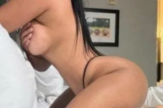 🥵 Hi, I'm available ☺ I'm here... - Image 1