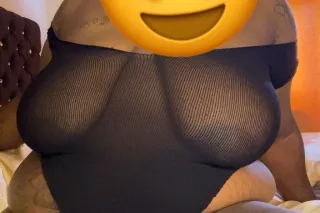 Outcalls Only ✨😊🤤 - 28 - Image 1