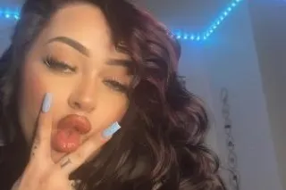 CUM SEE WHAT THE HYPE IS ABOUT 😍 Winter Isn't a Season, it's A Celebration 😍🎉 Your FAVORITE green eyed 👀 Snowbunny 🐰 - Image 7