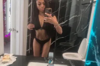 georgia peach im backkk 🥹😏💦 co... - Image 3