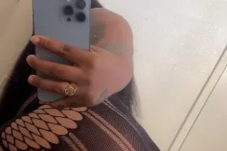 Thick sexy and ready to meet💘😍... - Image 1
