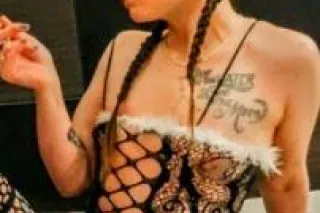 👭 why have one when you can ha... - Image 3