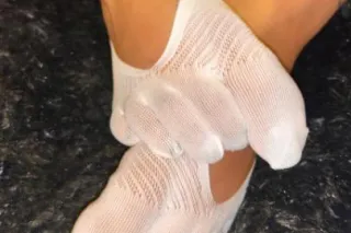 Wilkes-Barre's Finest Footfetish Goddess - Image 10
