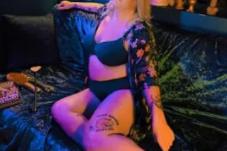 FEESNO Incalls and Nearby Outcalls TODAY 2/1-2/2 only! text if you have interest. Something different with Goddess Jenna - Image 7