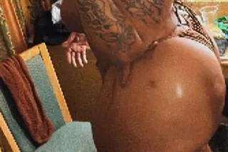 HERE FOR A GOOD TIME 💦 - Image 1