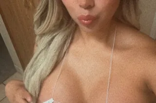 21 YEAR OLD WET TIGHT PUSSY - ... - Image 3