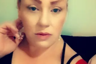 🍆🤤💙FEED ME YOUR NUUT ❤️💋💙💕 - Image 1