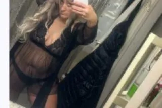 🩷🩷🩷🩷🤍🤍🤍🩷🩷🩷🩷COCK WHISPERER HERE W/ F.S. CARFUN $100🩷🩷🩷🤍🤍🤍🩷🩷🩷🩷 - Image 5