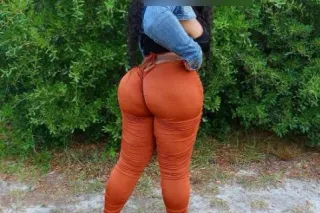 Ms Juicy Booty Judy ❤❤💚💜(Big Booty Queen 👑👑👑 - Image 2