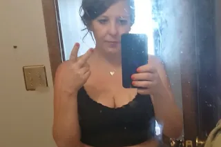 Hit Me Up - 31 - Image 4