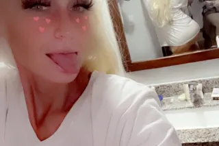 💋Rancho incall 💋New Years New Specials🍾✨❣Spoil Me❣Sweet🍯 n Sexxyy 👠Blondie 👱🏼with Long legs n a wet mouth💦👅😈 Are you ready to fuck this Slutty😝 - Image 12