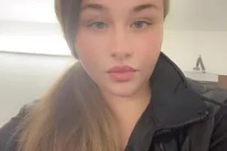 leah 🖤 - 23 - Image 1