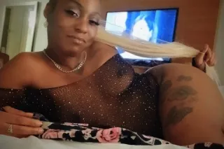 Come get with a baddie - Image 8