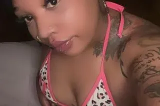 HAVE ME OVER😍😜 UBER OR LYFT OUTCALL/CAR DATE ONLY☺ tatted Cali bbw NEW in town 🍭🍬 here until Thursday only don’t miss out ❣ 🚫 BLACKS UNDER 50 🚫🚫🚫 - Image 5