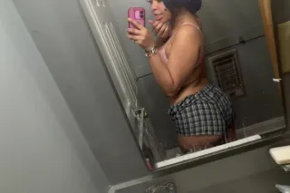 new to the city ASK FOR STEPH ... - Image 2