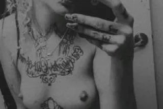 Tattooed Temptress Only Here Today 💋😍🔥 - Image 7