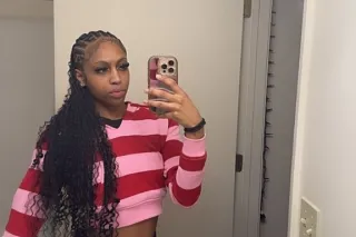 Petite😍💦𝐁𝐞𝐚𝐮𝐭𝐢𝐟𝐮𝐥 𝐂𝐚𝐫𝐚𝐦𝐞𝐥 𝐁𝐞𝐚𝐮... - Image 3