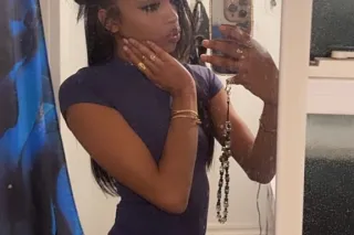 Petite😍💦𝐁𝐞𝐚𝐮𝐭𝐢𝐟𝐮𝐥 𝐂𝐚𝐫𝐚𝐦𝐞𝐥 𝐁𝐞𝐚𝐮... - Image 1