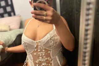 Creamy🤍 Nicaraguan Hottie🍑 No ... - Image 1