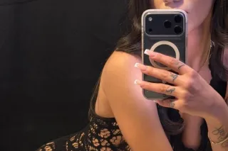 Currently only available for facetime shows and content 💌 - Image 8
