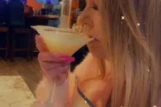 NEW PRICES ♡ SALINAS ♡HOT BLOND ♡ Round Ass ♡ Big Boobs ♡ Waiting 4 U! - Image 2
