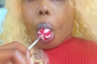 come see my ass on your dick - Image 8