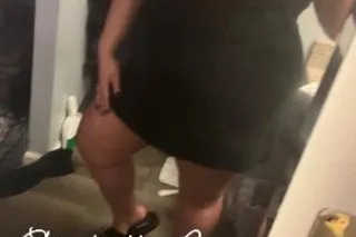 Arabella James 🍄👽👋🏼 I - 33 - Image 3