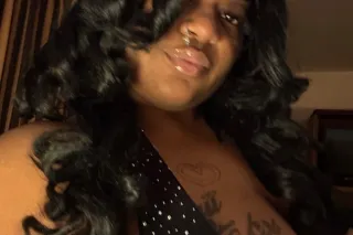 Lansing - 🩶 🖤🩶🖤 JUICY WET 🍑💦IN... - Image 1