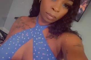 SEXY🥰😘 tatted UP 💜😘 QUEEN - Image 5