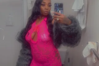 SEXY🥰😘 tatted UP 💜😘 QUEEN - Image 6
