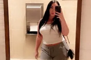 car dates/outcall/ ! tight pussy!! hr special - Image 4