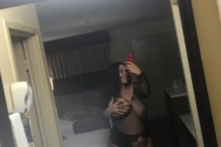 Pretty 💦🍑Redbone A1 Hygine - 2... - Image 2