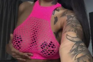 INCALLS AND OUTS AVALIABLE - Image 2
