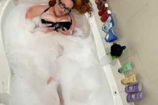 YOUR FAVORITE THiCk ThIgHs😋😋BBW’S dO iT bEtTeR💦🍑ICE ❤‍🔥 - Image 9