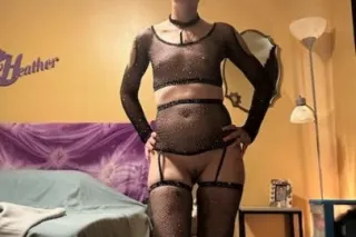 lilqueenbaby420 🤤🤤😋😋 - Image 1