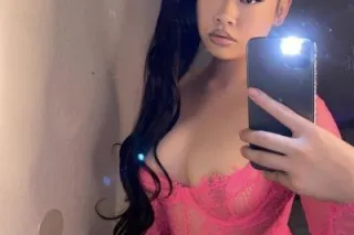 ASIAN PERSUASION 🪭 New In Town... - Image 3