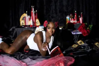 COME VIBE WITH ME 🖤🫶🏾 - Image 2