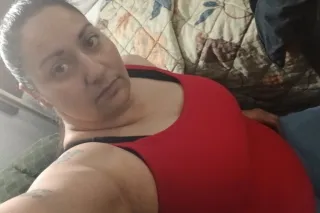 Looking for casual dates and f... - Image 2