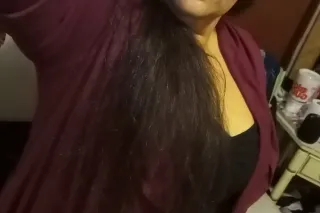 Looking for casual dates and f... - Image 1