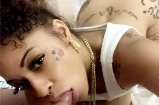 Only Add 👻Add My Snapchat.. naylaqio 👉 ✅.Facetime Fun.. 👅And Ready for incall or out call🚘car call🚗 AVAILABLE 24hrs🦋 Video Sex Chat,NEW Video Content sell... - Image 7