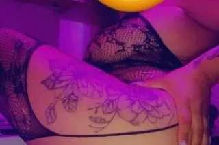 freaky Spanish girl next door🤫 - Image 5