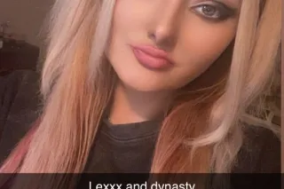 CUM 2 our TELLY😍😍😍XXX content and live chat📲📸🎥 - Image 8
