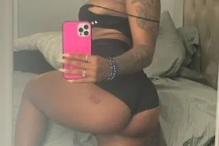 Eat my pussy 😘Fuck My Ass 💋Ava... - Image 2
