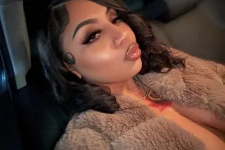 Peaches Full Of Cream 🍑 - 21 - Image 1